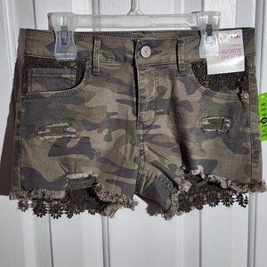 Girls favorite Shortie Shorts